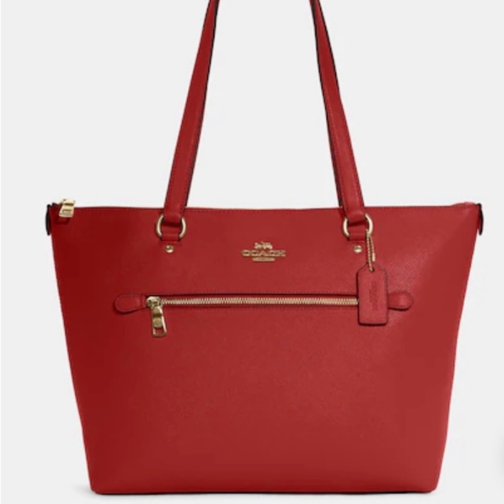 NWT Coach Handbag (Gallery Tote) in Red/Gold